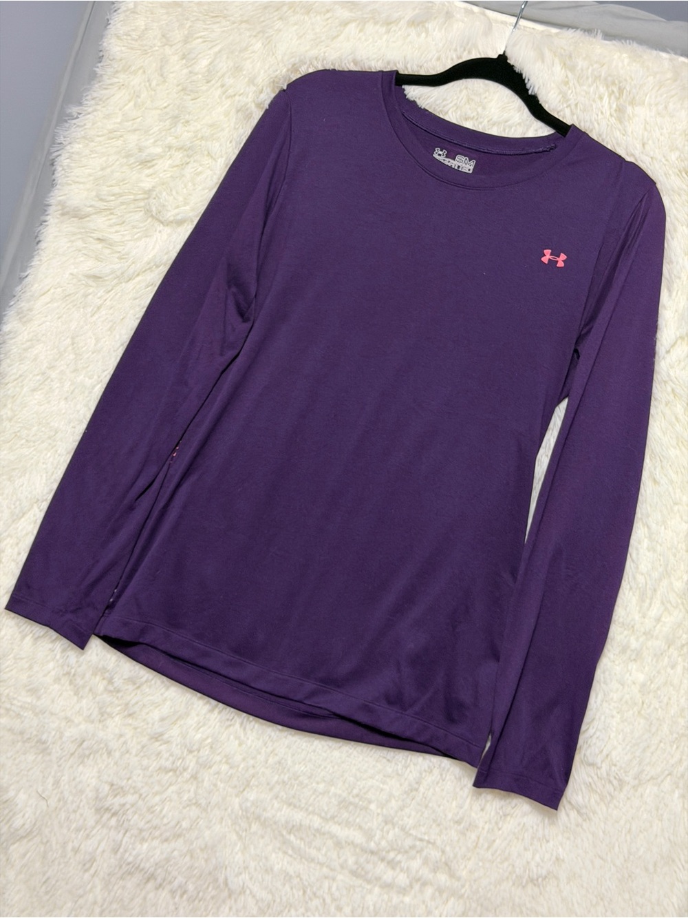 Under Armour Womens Semi Fitted Heat Gear Tee Size SM Purple Running Sporty Gym - Picture 4 of 9
